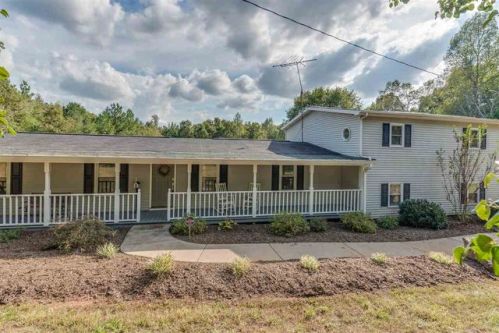 3709 Pearidge Rd, Sunshine, NC 28018-7768