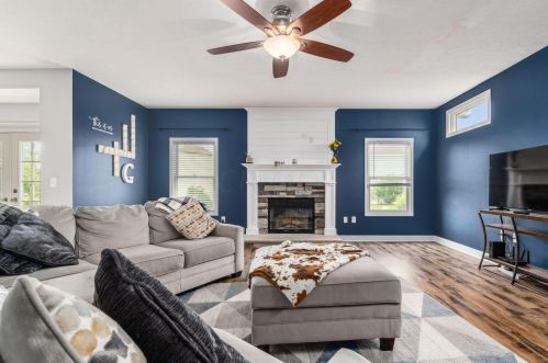 103 Glen Crossing Dr, Pataskala OH  43062 exterior