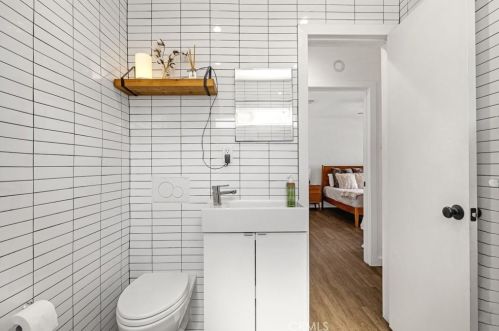 3508 Olive Ave, Long Beach CA  90807-4644 exterior