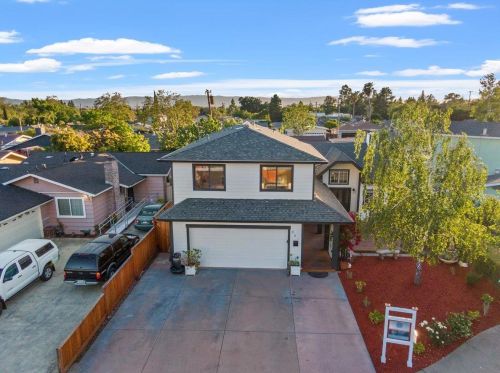 961 Selby Ln, San Jose CA  95127-1151 exterior