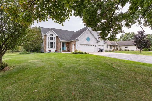 978 Musky Ct, Perkinstown, WI 54451-1257