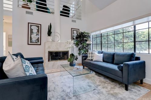 1909 Faymont Ave, Manhattan Beach, CA 90266-4105