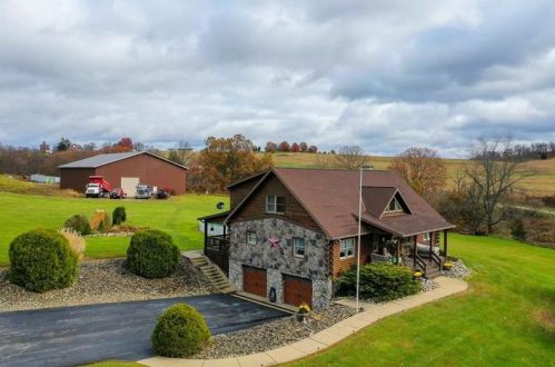 180 Pigeon Creek Rd, Eighty Four, PA 15330-1804