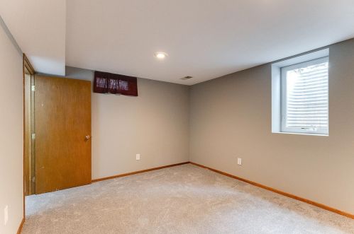 405 21st Ave, South Saint Paul MN  55075-1705 exterior