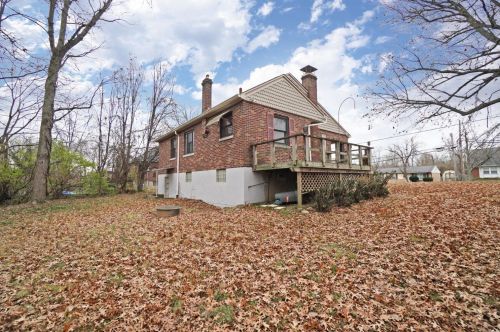 842 Galbraith Rd, Cincinnati OH 45239-4029 exterior