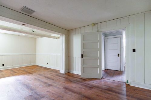 15 Loockerman Ave, Poughkeepsie NY 12601-5026 exterior