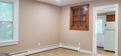265 Maple Ave, Harleysville PA  19438-1742 exterior
