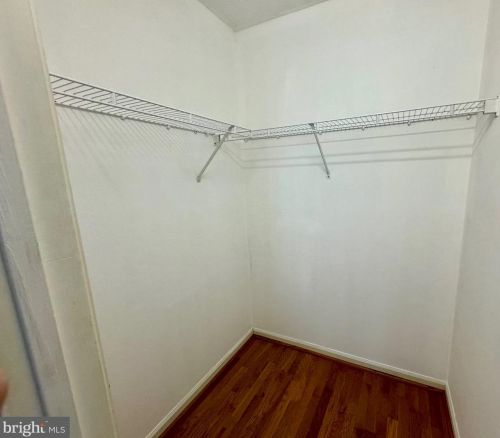 861 Northfield Ct, Harrisonburg VA  22802-4828 exterior