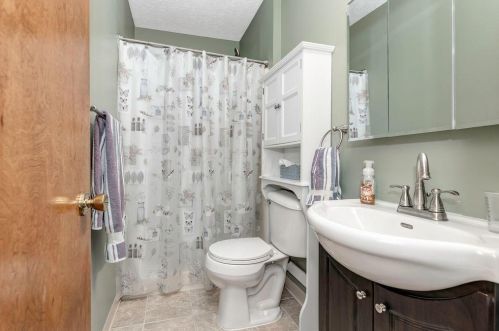 138 Cavalcade Ln, Pataskala OH  43062-9544 exterior