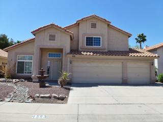 4553 Robert E Lee St, Phoenix, AZ 85032-1579