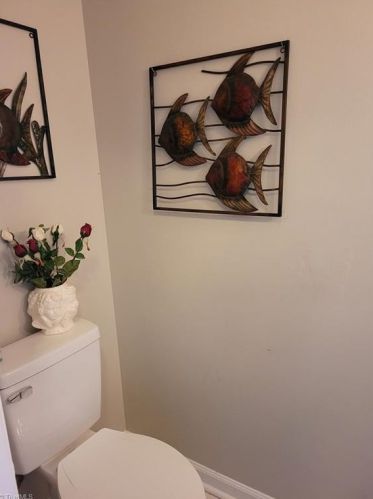 29 Cedar Knoll Dr, Greensboro NC  27407-5837 exterior