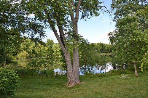 2504 Allison Cir, Valpo IN  46383-3979 exterior