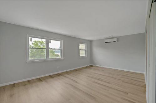 81 Edgewater Pl, Edgewater NJ  07020-1205 exterior