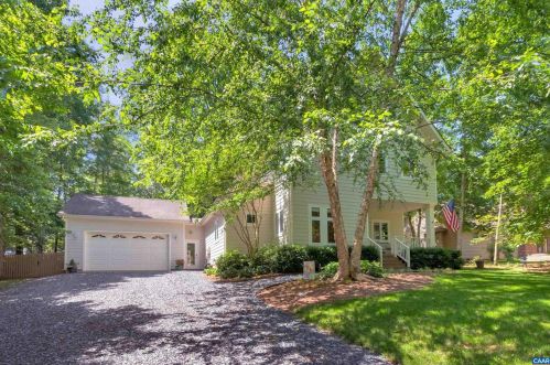 10 Tallwood Trl, Bybee, VA 22963-2143