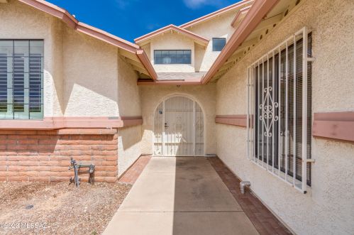 10217 Foxmoor Dr, Tucson, AZ 85748-6775