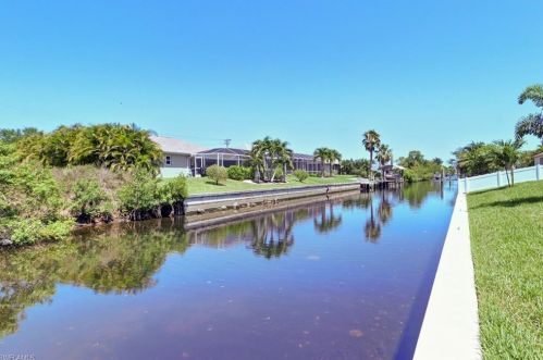 2227 2 Ter, Cape Coral FL  33990-1024 exterior