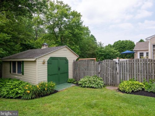49 Yarmouth Ln, Downingtown PA  19335-1556 exterior