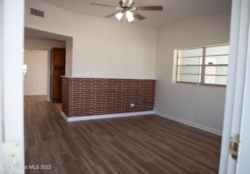 155 Hilltop Dr, Titusville, FL 32796-4602