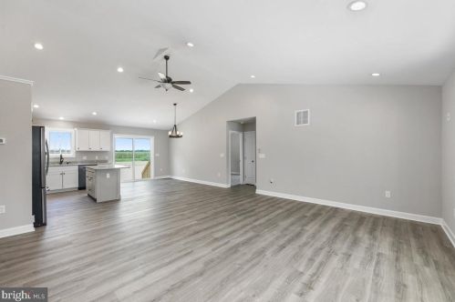 7905 Gum Branch Rd, Seaford, DE 19973-4364