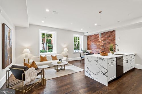 1305-1315 30th St, Washington, DC 20007-1102