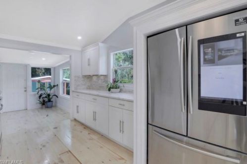 27654 Tennessee St, Bonita Springs, FL 34135-4815