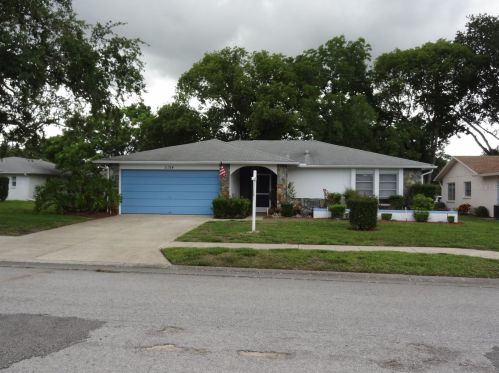 11134 Rollingwood Dr, Port Richey, FL 34668-2329