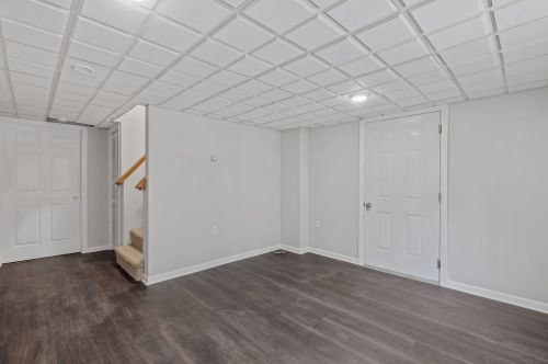 12 Barry Highlands Rd, Danbury NH  03230-4700 exterior