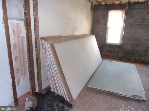 2467 Amber St, Philadelphia PA 19134-3836 exterior