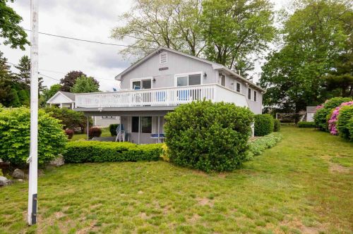 999 Ocean Blvd, Hampton, NH 03842-1437