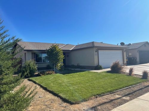 6796 Falcon Ave, Winton, CA 95388-9524