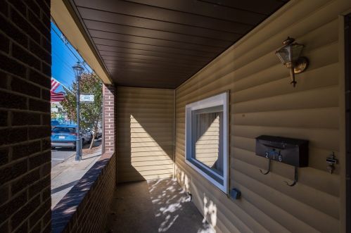 216 Grant Ave, Pittsburgh, PA 15209-2610