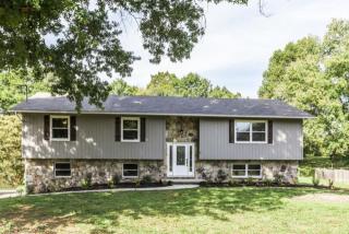 11757 Williamsburg Dr, Knoxville, TN 37934-3830