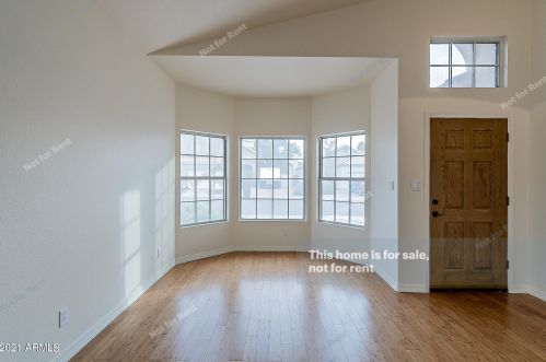 254 Amoroso Dr, Gilbert AZ 85233-7204 exterior