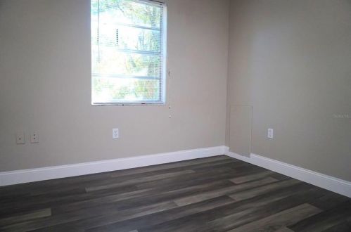 2440 Keystone Rd, Tarpon Springs FL  34688-8618 exterior