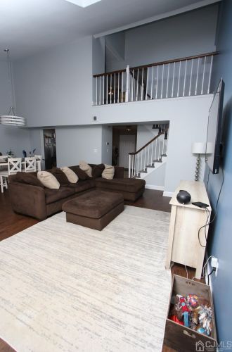 42 Front Ct, Old Bridge NJ  08857-1943 exterior