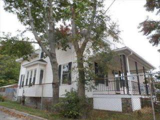 830 Mendon Rd, Woonsocket RI  02895-3924 exterior