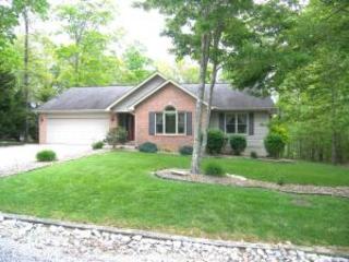 133 Exeter Dr, Crossville, TN 38558-8685