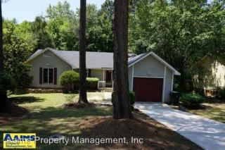 7478 Beaver Run Dr, Fayetteville NC  28314-5102 exterior