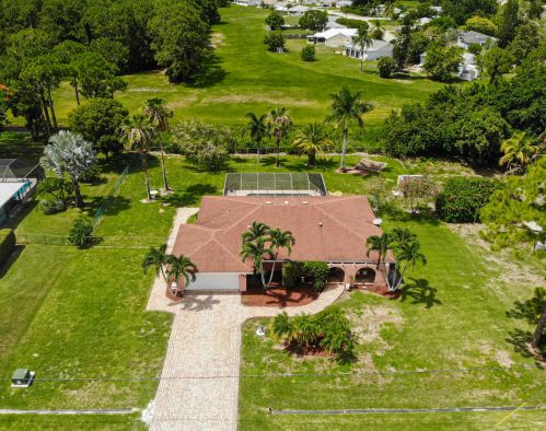 1585 Blockton Ave, Fort Pierce, FL 34952-8840