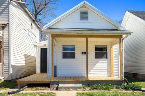 1054 Putnam Ave, Zanesville, OH 43701-5550