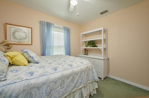 5175 8 St, Vero Beach FL 32968-9712 exterior