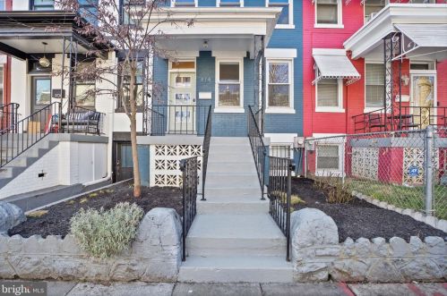 910 10th St, Washington, DC 20002-3718
