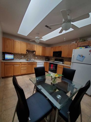 137 Swan Ct, Poughkeepsie NY  12603-6971 exterior