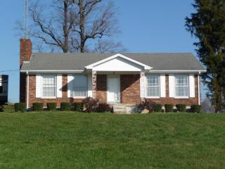 8120 Highway 52, Loretto, KY 40037-8151