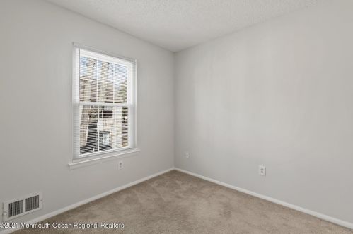 74 Azalea Cir, Jackson Twp NJ  08527-2556 exterior