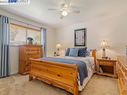 3825 Harbor St, West Pittsburg CA  94565-6106 exterior