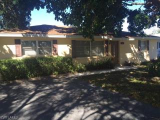 1157 Cooper Dr, Naples, FL 34103-3834