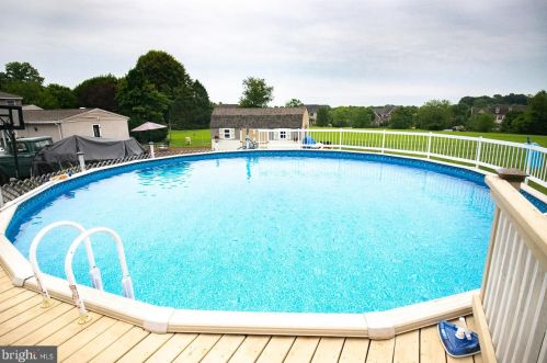 590 Borough Line Rd, Collegeville PA  19426-2804 exterior