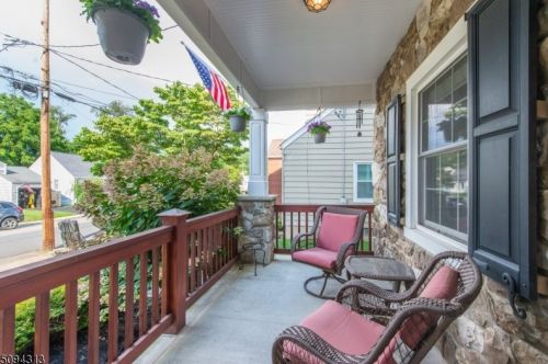 17 Kennedy Rd, Greystone Park NJ  07950-2311 exterior