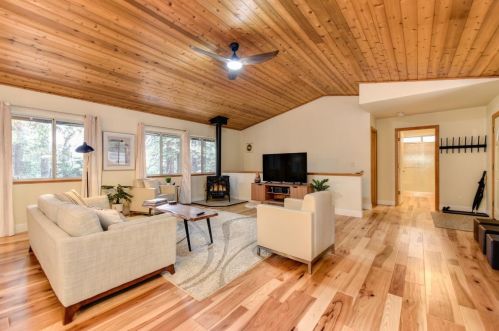 4010 Opal Trl, Pacific House CA  95726-9736 exterior